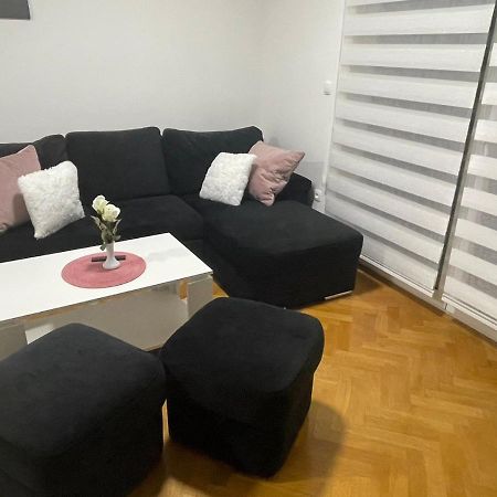 Apartmani Marcetic Славонський Брод Екстер'єр фото