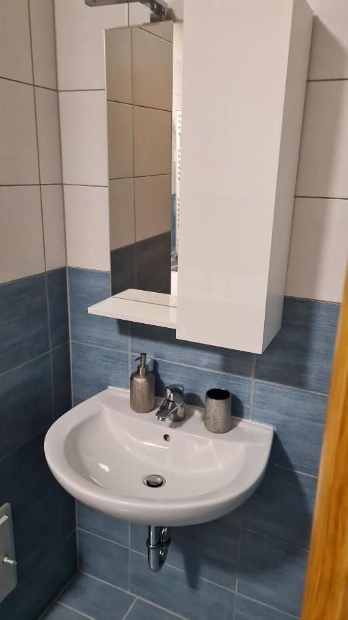 Apartmani Marcetic Славонський Брод Екстер'єр фото